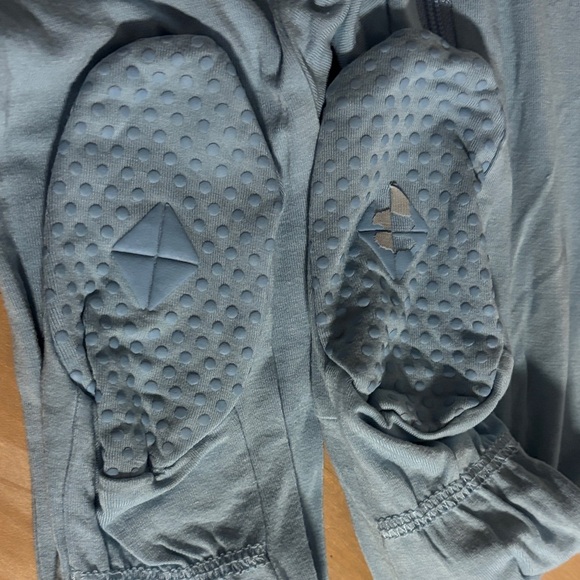 Kyte Baby Pajamas (12-18 Months) - Picture 12 of 16